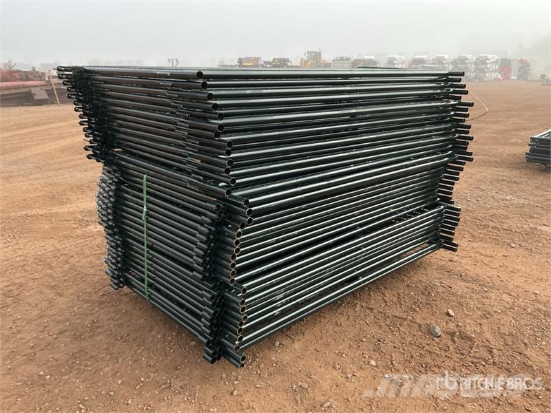 Quantity of (34) BYT MSPP07 7 ft Mesh Sheep Lives Оборудование для животноводческих ферм