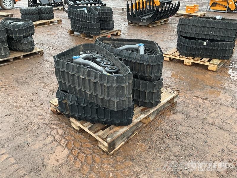  Quantity of (4)  Camso Tracks - Fits ATV T4S مكونات أخرى