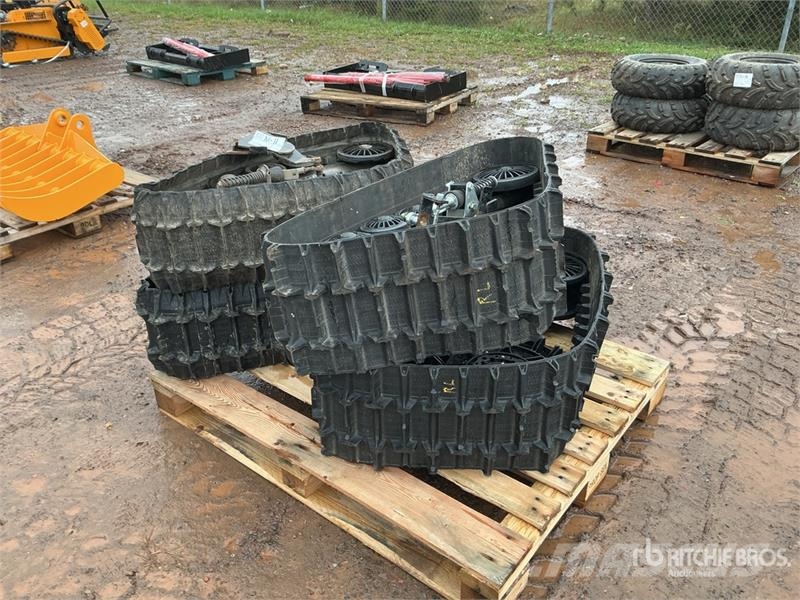 Quantity of (4) Camso Tracks - Fits ATV X4S مكونات أخرى