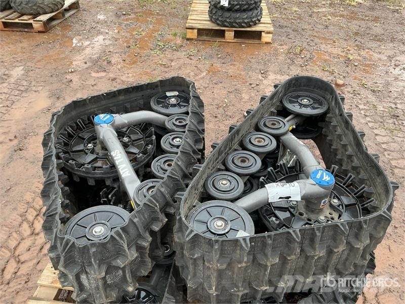  Quantity of (4)  Camso Tracks - Fits ATV T4S مكونات أخرى