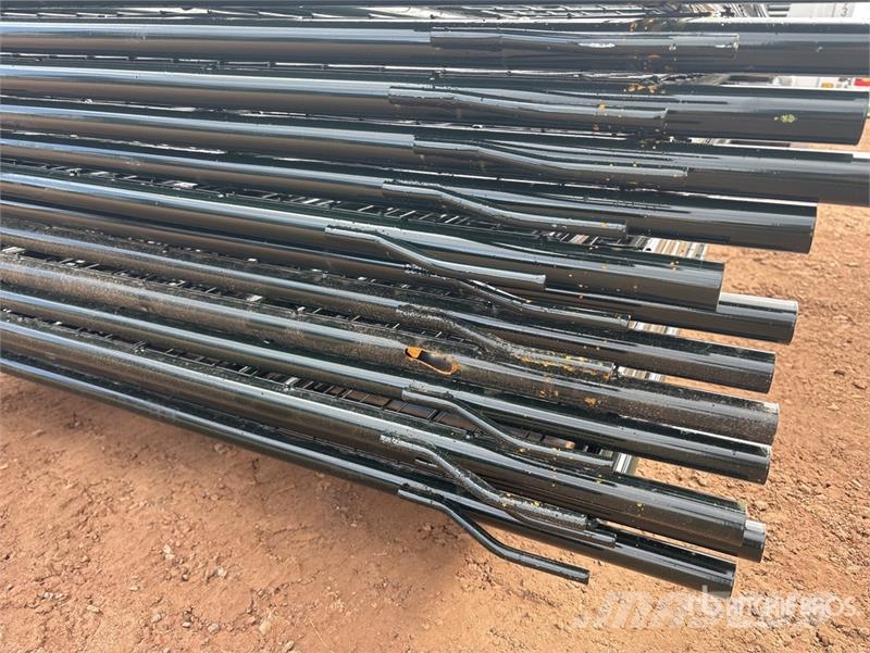  Quantity of (40)  BYT MSPP07 6 ft 8 in Mesh Sheep  ماكينات وملحقات مواش أخرى