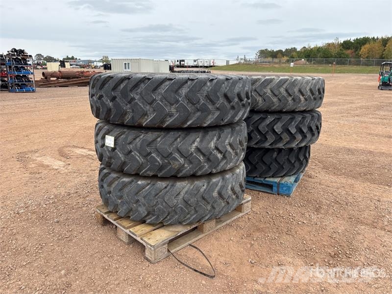 Quantity of (6) 14.00R24 Tires Gume, kotači i naplatci
