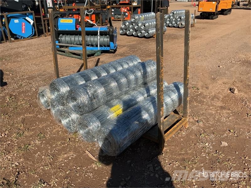 Quantity of (7) BYT FFC762 330 ft x 4 ft Galvaniz Attrezzature per recinzioni