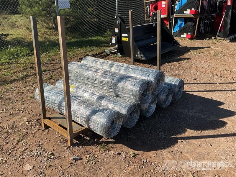 Quantity of (7) BYT FFC762 330 ft x 4 ft Galvaniz Attrezzature per recinzioni