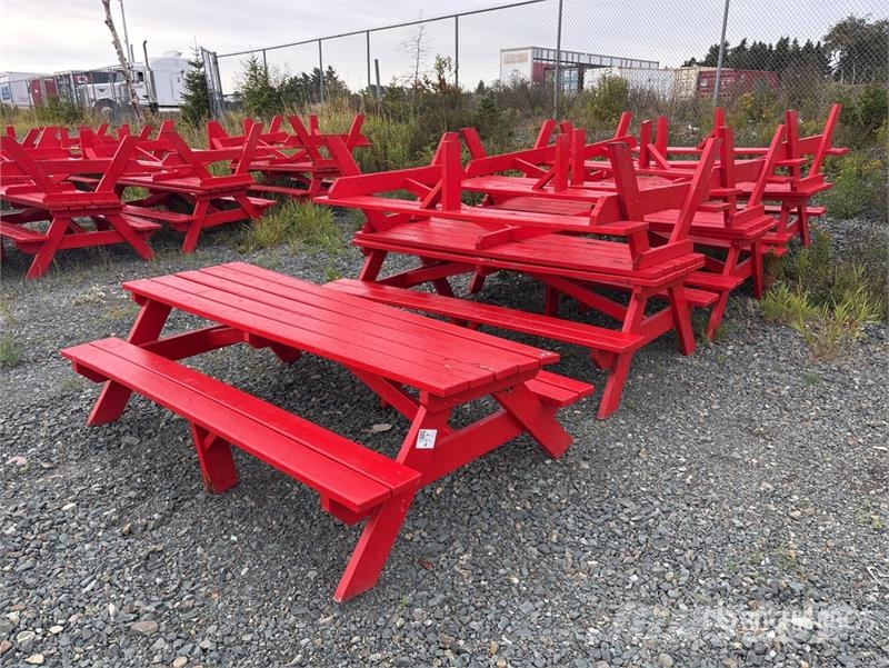 Quantity of (7) Picnic Table Építőipar - Egyebek