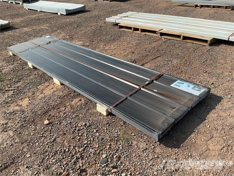  Quantity of (70) Black Metal Roof Panels Montacargas y elevadores de material