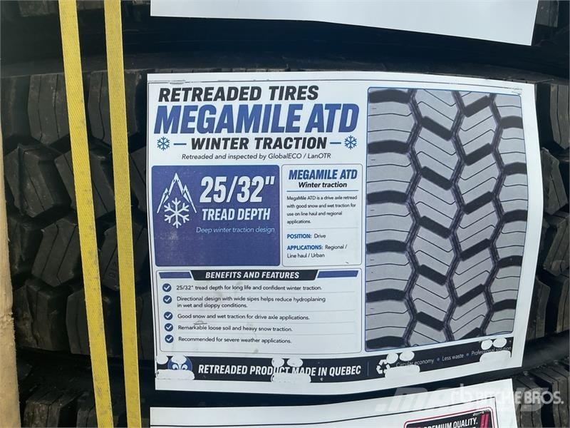 Quantity of (8) 11R22.5 Snow Traction Retread Tire Tyres, wheels and rims