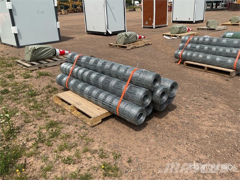 Quantity of (8) 164 ft x 5 ft 9 in Galvanized Hot- Zäune und Zubehör
