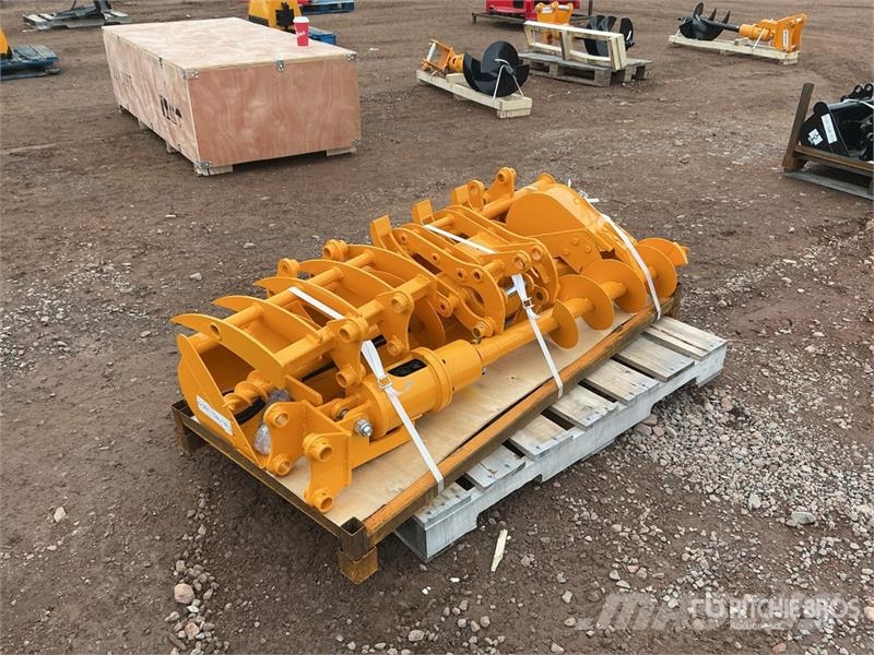 Quantity of (8) GIYI Cat 301 GYA-8 Mini Excavator Outros componentes