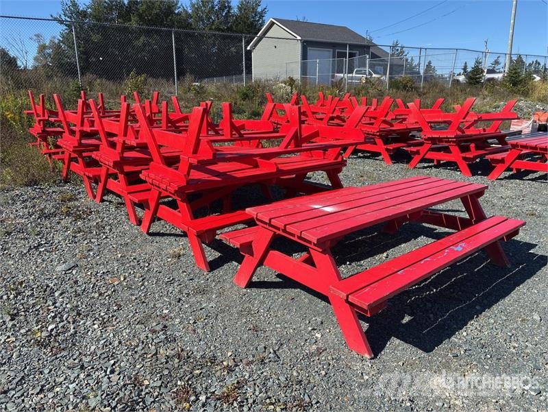 Quantity of (8) Picnic Table Costruzioni - Altro