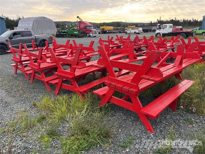 Quantity of (8) Picnic Table Építőipar - Egyebek