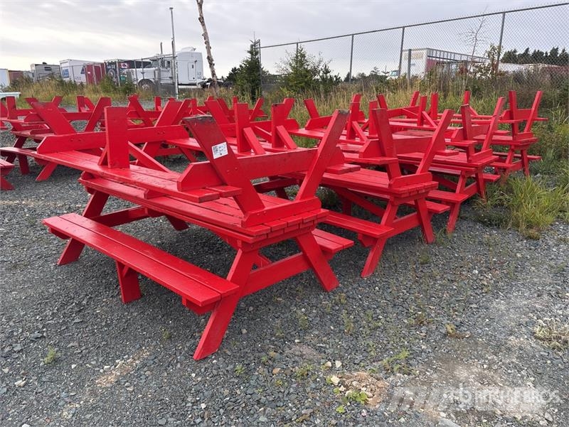 Quantity of (8) Picnic Table Építőipar - Egyebek