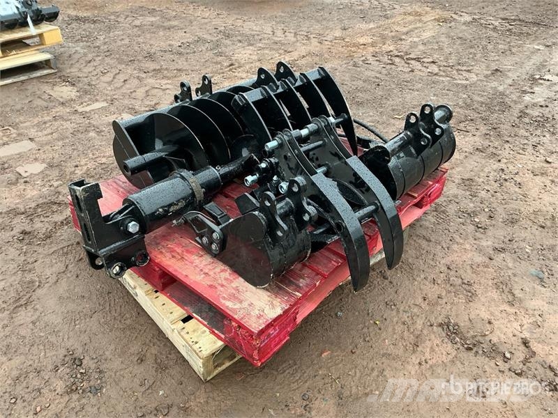  Quantity of (9)  AGT 12EX-ATA Mini Excavator Attac مكونات أخرى