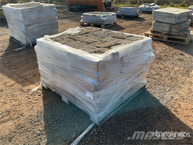  Quantity of Concrete Blocks Seilwinden, Bauaufzüge und Lastenaufzüge