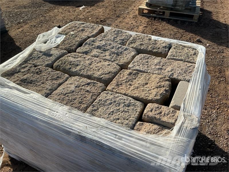  Quantity of Concrete Blocks Seilwinden, Bauaufzüge und Lastenaufzüge