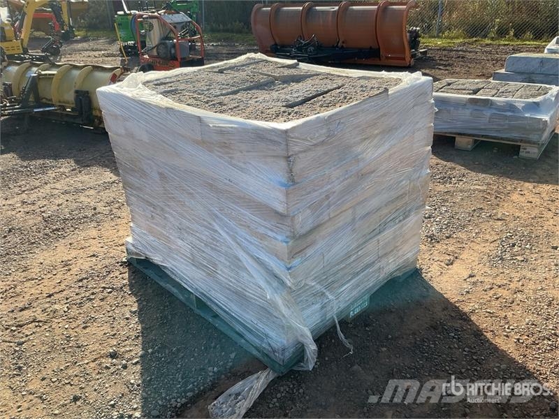 Quantity of Concrete Blocks Seilwinden, Bauaufzüge und Lastenaufzüge