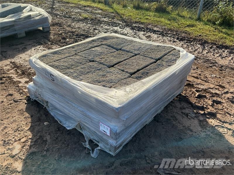  Quantity of Concrete Blocks Seilwinden, Bauaufzüge und Lastenaufzüge