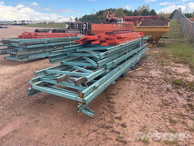  Quantity of Pallet Racking معدات البناء - غير ذلك