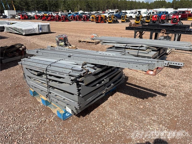 Quantity of Shelving Altri componenti