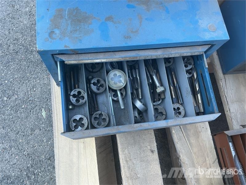  Quantity of Tap and Die Sets Other components