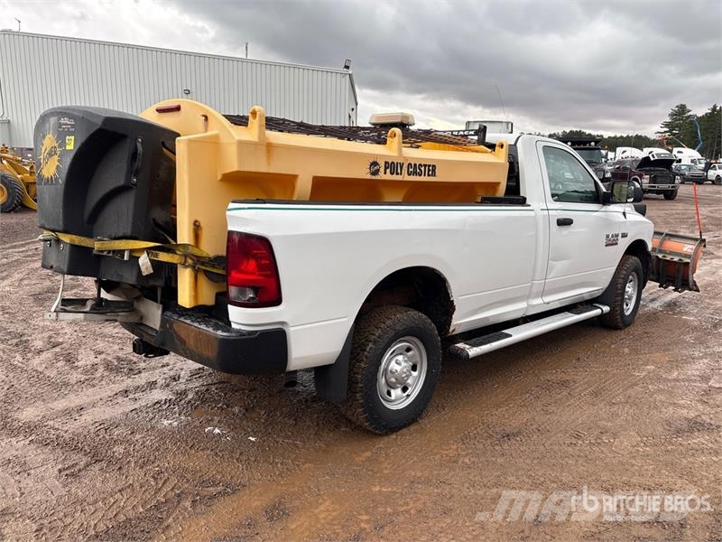 RAM 2500 4x4 Pickup Andere Transporter