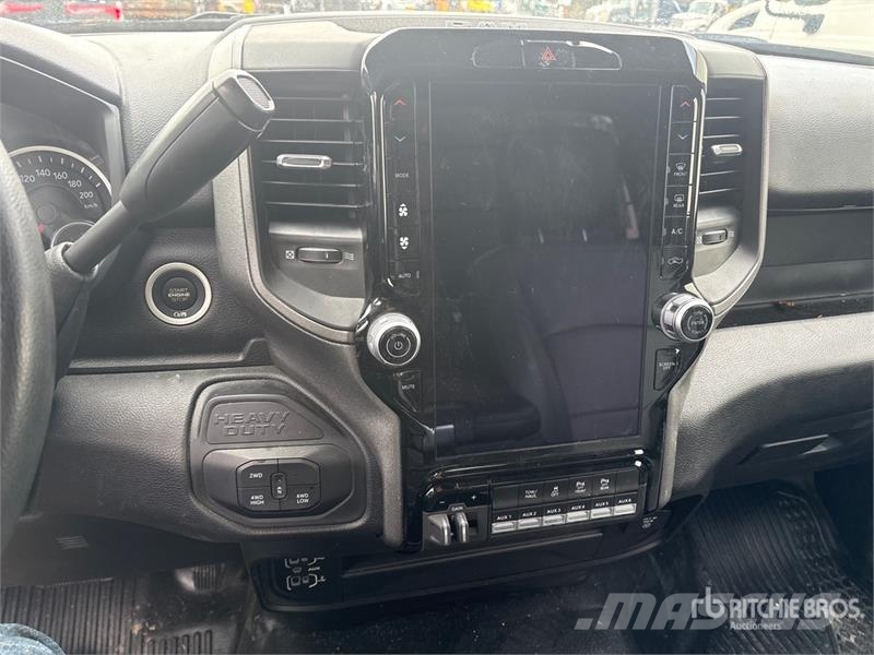 RAM 2500 4x4 Pickup Ostalo