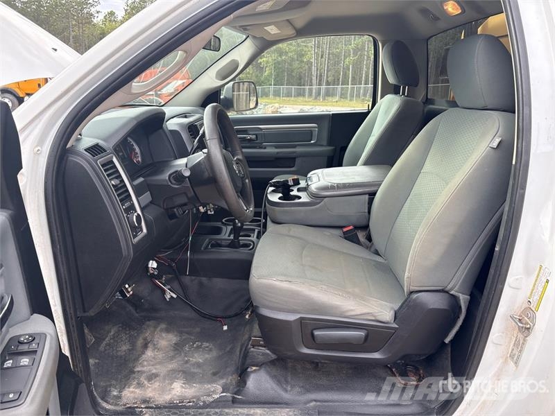 RAM 2500 4x4 Pickup Otras furgonetas