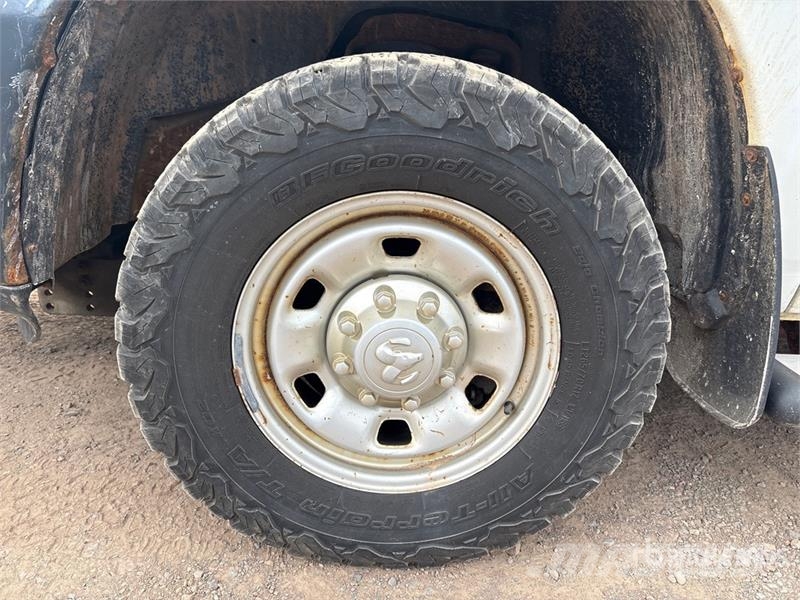 RAM 2500 4x4 Pickup Otras furgonetas
