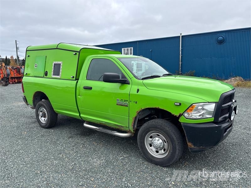 RAM 2500 4x4 Pickup أخرى