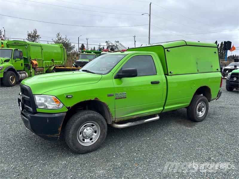RAM 2500 4x4 Pickup أخرى