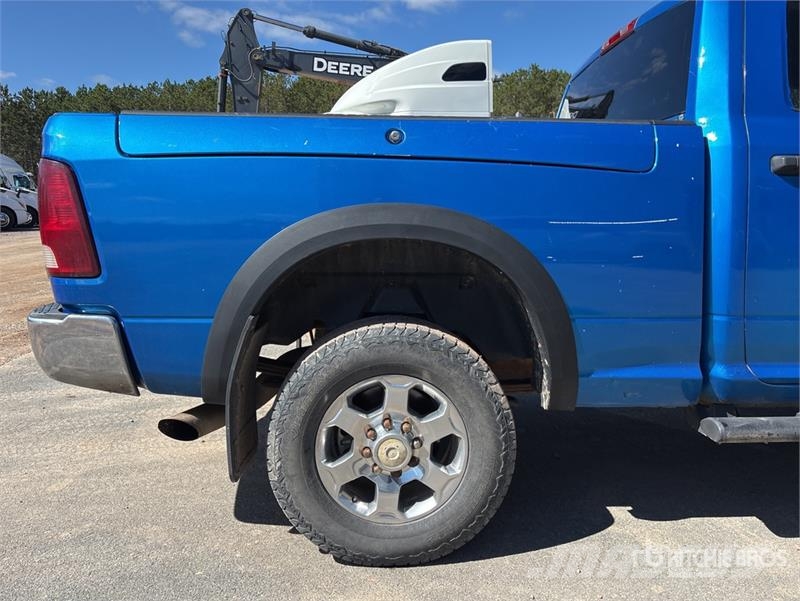 RAM 3500 4x4 Crew Cab Pickup Other