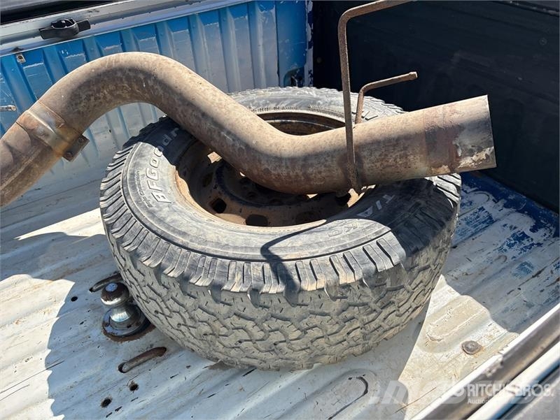 RAM 3500 4x4 Crew Cab Pickup Other