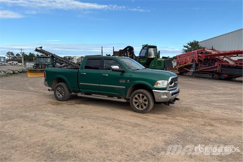 RAM 3500 Big Horn 4x4 Crew Cab Pickup Ostalo