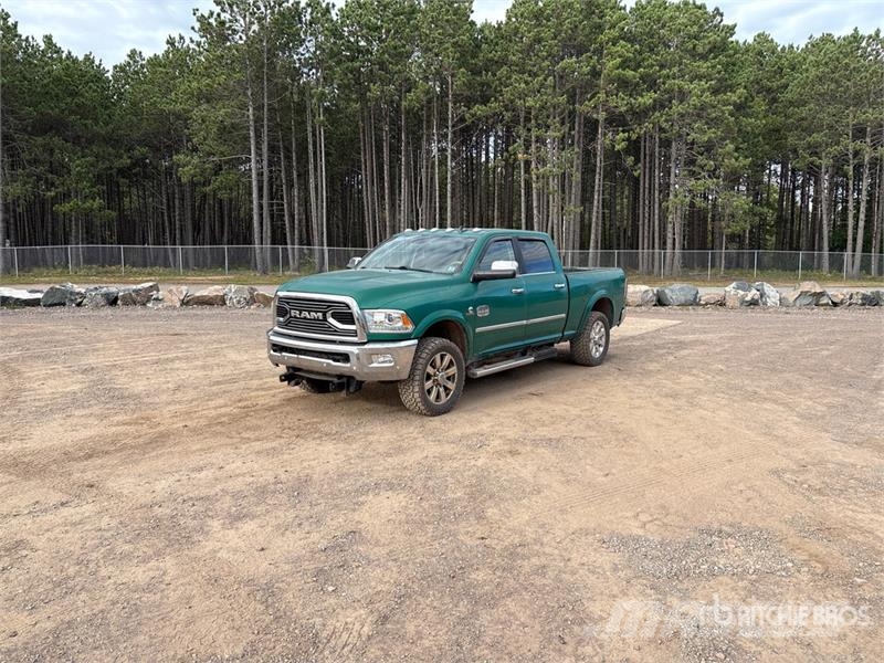 RAM 3500 Big Horn 4x4 Crew Cab Pickup Ostalo