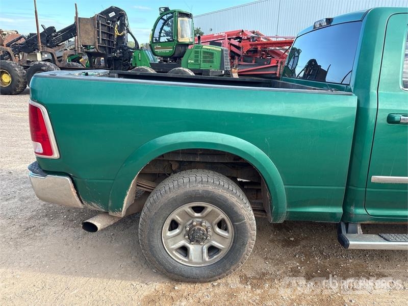 RAM 3500 Big Horn 4x4 Crew Cab Pickup Ostalo