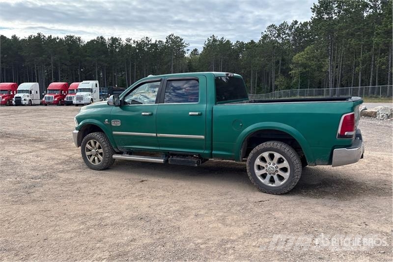 RAM 3500 Big Horn 4x4 Crew Cab Pickup Ostalo