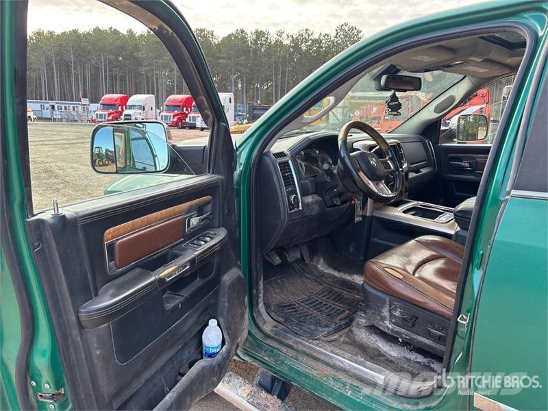 RAM 3500 Big Horn 4x4 Crew Cab Pickup Ostalo