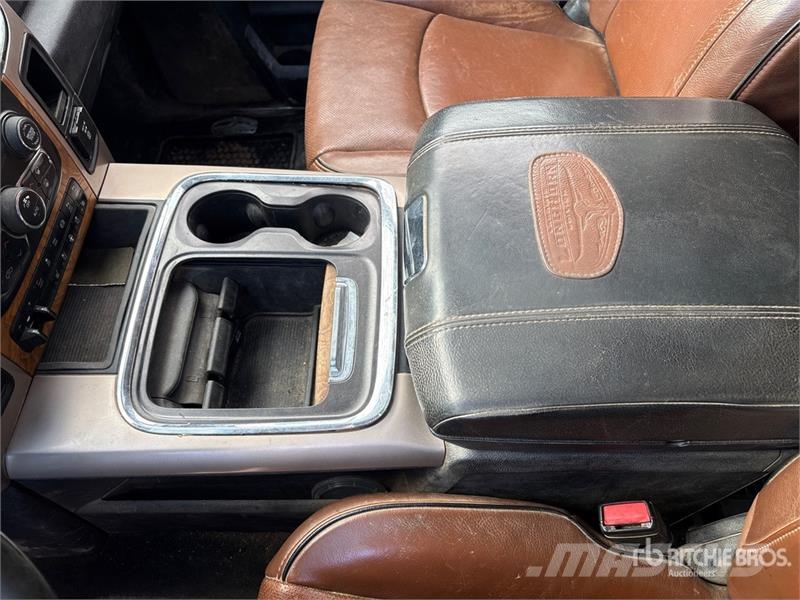 RAM 3500 Big Horn 4x4 Crew Cab Pickup Ostalo