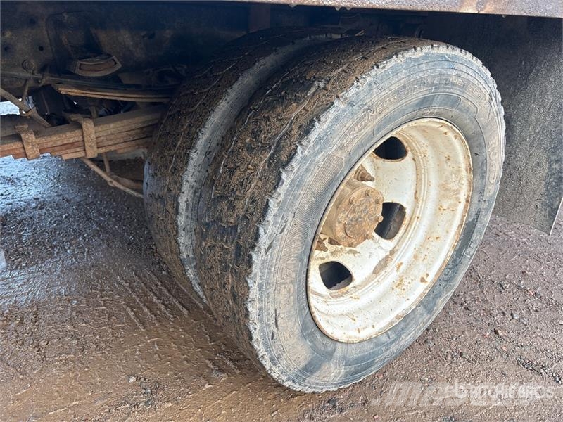 RAM 5500 Platte bakwagens