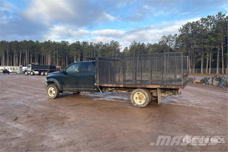 RAM 5500 Platte bakwagens