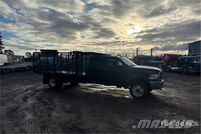 RAM 5500 Platte bakwagens