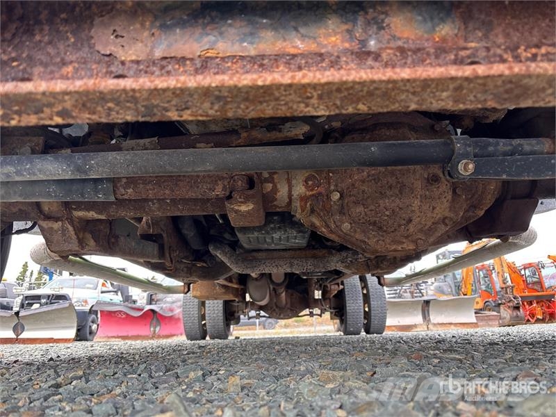 RAM 5500 4x4 Crew Cab Dump Truck Kipper