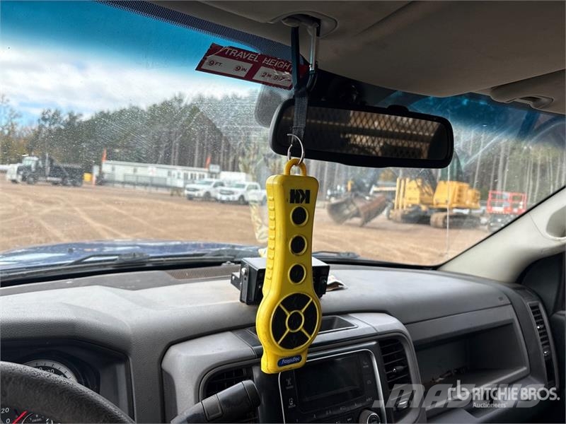 RAM AT37G on Ram 5500 4x4 Bucket Truck Auto korpe