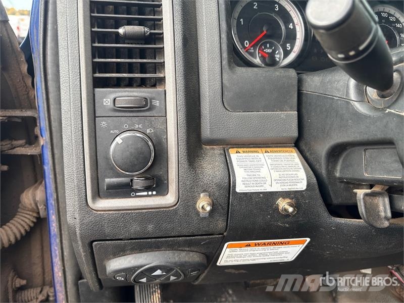 RAM AT37G on Ram 5500 4x4 Bucket Truck Auto korpe