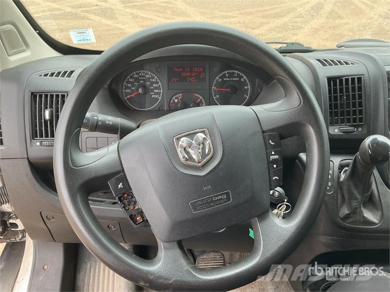 RAM Promaster 1500 Cargo Van (Inoperable) Gesloten bedrijfswagens
