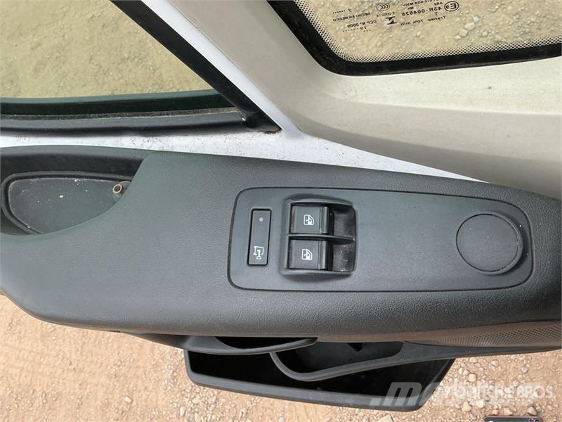 RAM Promaster 1500 Cargo Van (Inoperable) Gesloten bedrijfswagens