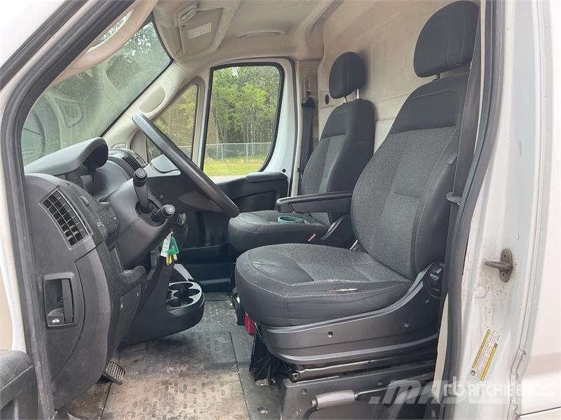 RAM Promaster 1500 Cargo Van (Inoperable) Gesloten bedrijfswagens