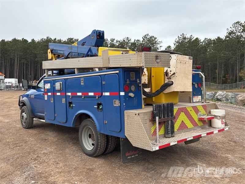 RAM Versalift SST37EIH 37 ft on Ram 5500 4x4 Bucket T Truck mounted aerial platforms