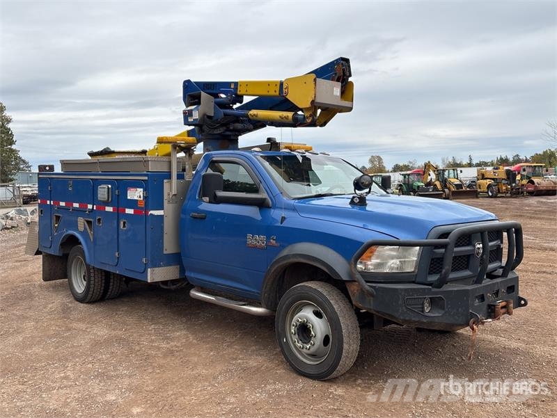 RAM Versalift SST37EIH 37 ft on Ram 5500 4x4 Bucket T Truck mounted aerial platforms