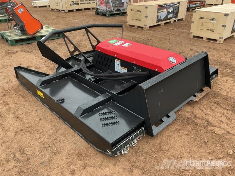  Raytree RHBC72S 72 in 4-Blade Skid Steer Brush Cut Tondeuses tractées